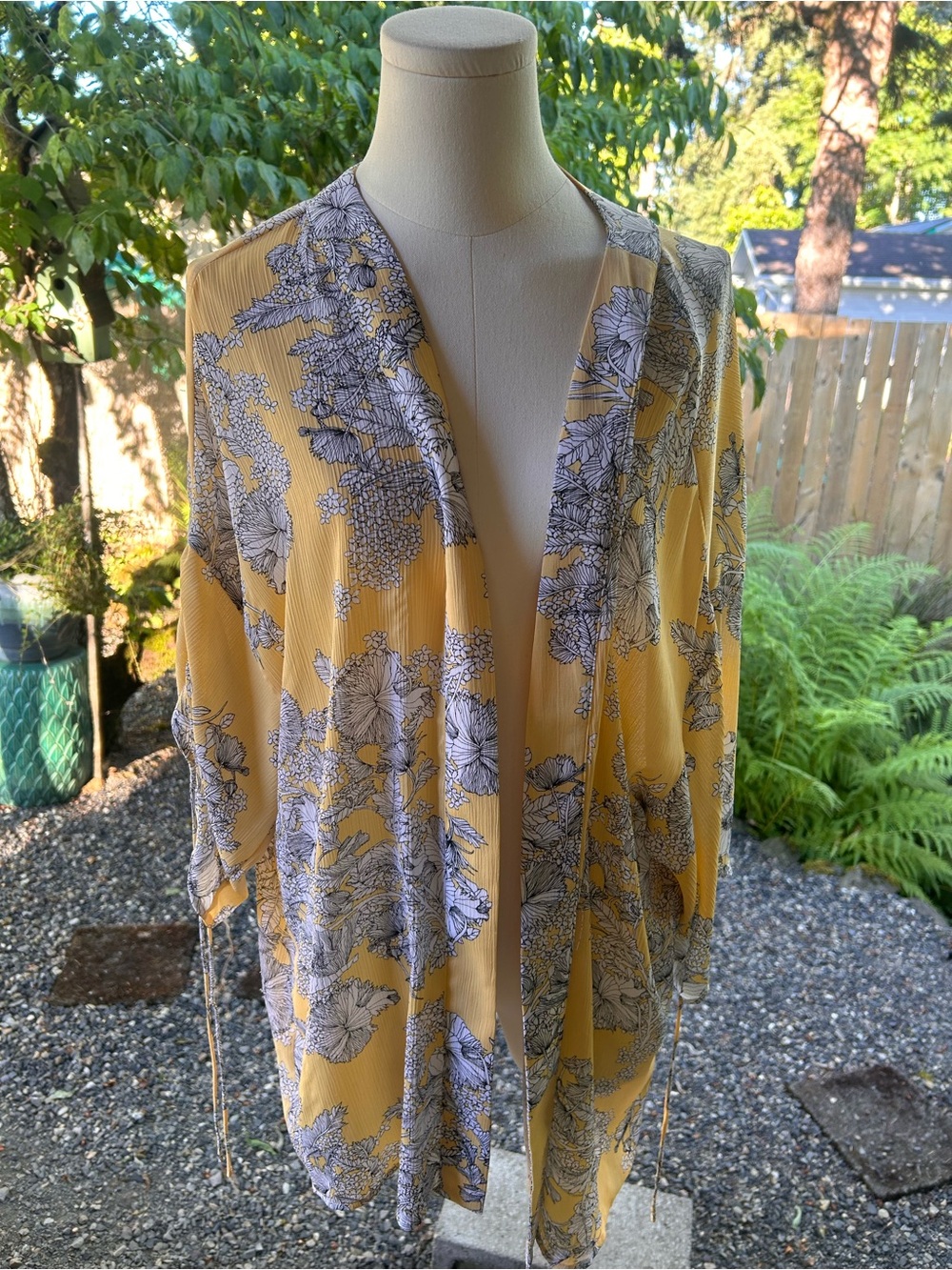 Liz Claiborne Yellow Floral Print Open Cardigan - Picture 1 of 4
